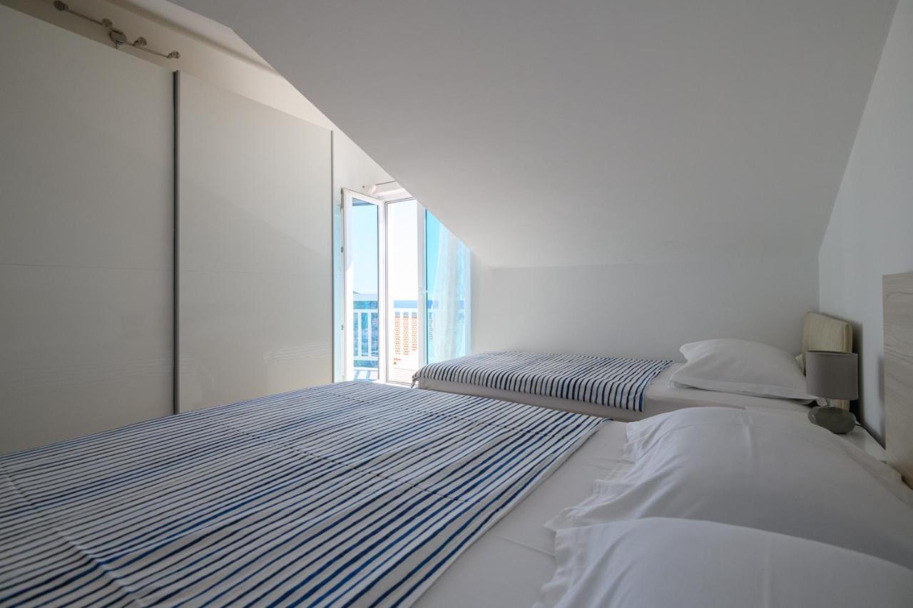 Inat Hotel Dubrovnik Exterior photo